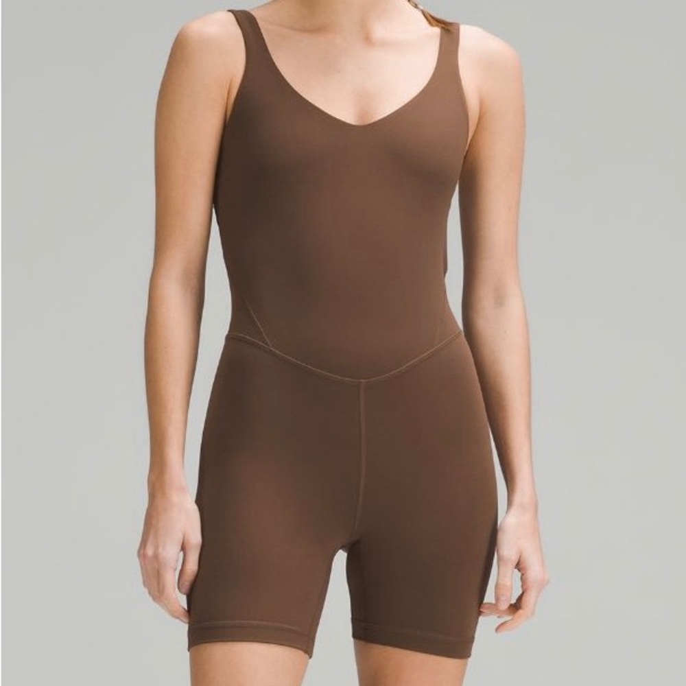 LULULEMON align bodysuit JAVA 4inch, never worn, perfect condition! Size 4